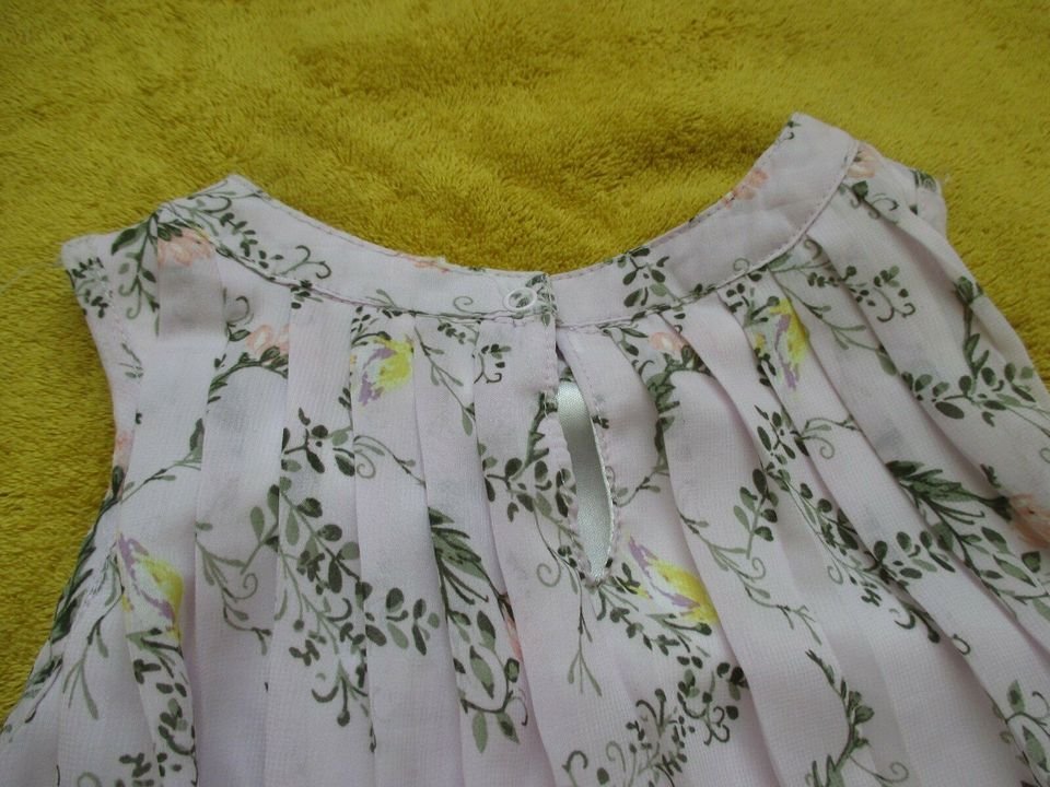 NEU * Niedlich * Girls * Mädchen * 3D Blumen * Blüte * Flower- Power * Seiden Chiffon * Sommer * A-Linie * Plisseè * Kleid 