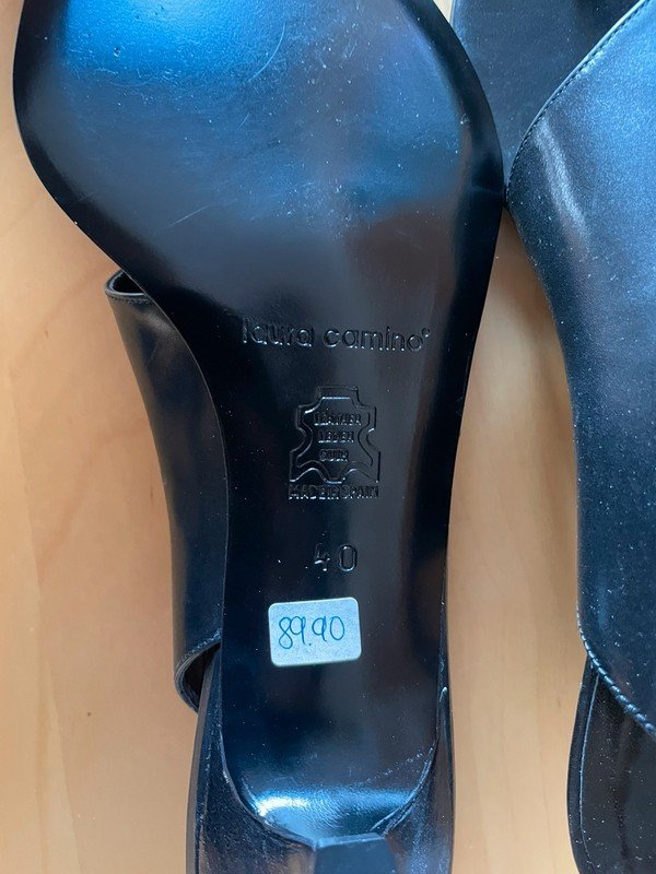 schwarze Echtleder-Sandalen, Neu mit Originalkarton, *Mengenrabatt*