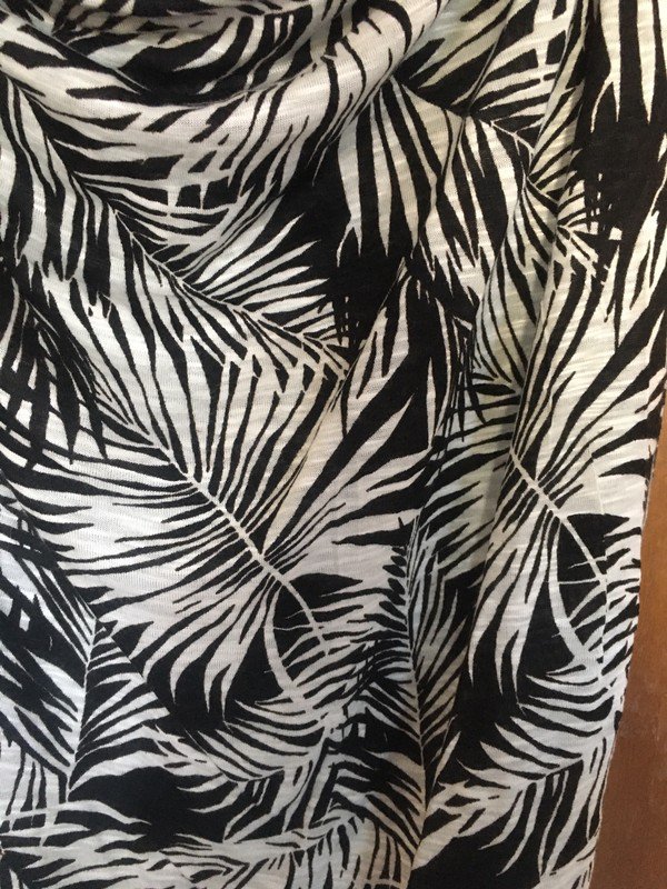 Gemustertes Shirt aus Viskose, Neu mit Etikett *Mengenrabatt*