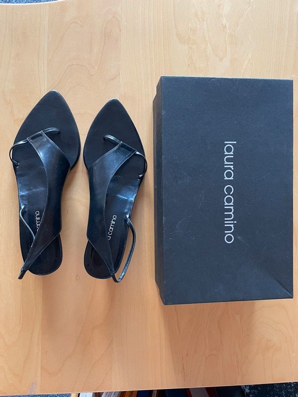 schwarze Echtleder-Sandalen, Neu mit Originalkarton, *Mengenrabatt*