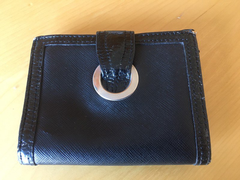 Schwarzes Portemonnaie von Mango *Mengenrabatt*