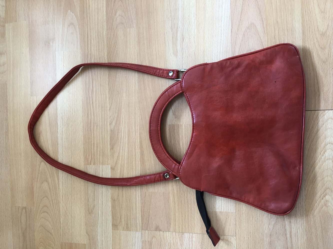 Rote Vintage Tasche