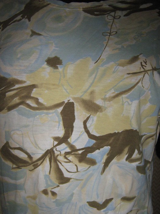   NEU * Edel * Romantik * Blüten * Blumen * Flower- Power * Bodycon * T- Shirt 