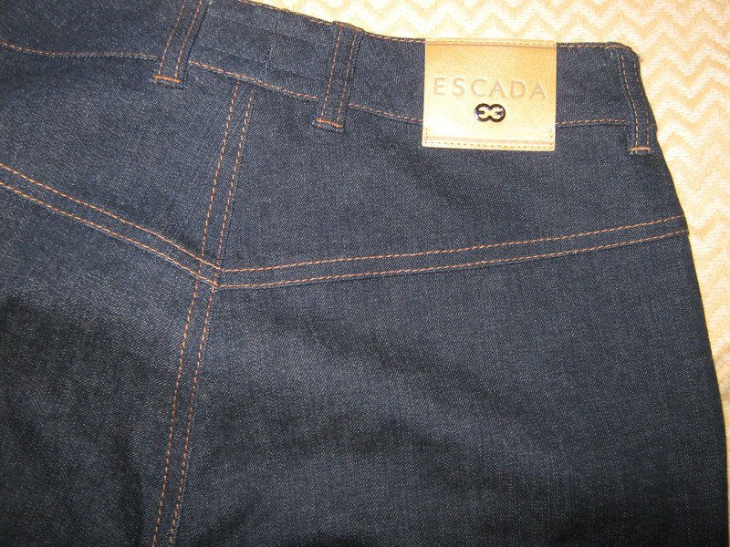   NEU * Edel * Glitzer * 3D Blüten * Stickerei * Hippie- Style * Jeans- Hose 