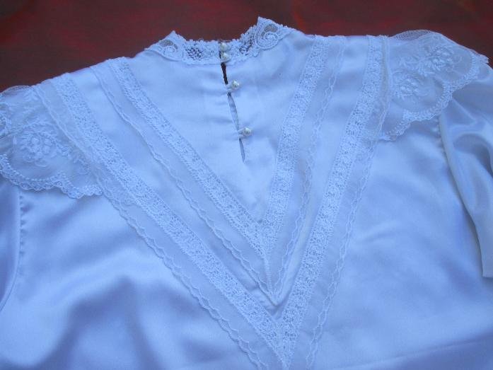 NEUw * Edel * ORIGINAL * Granny * VINTAGE * Lace Spitze * Tüll * Stickerei * Empiere * Bluse 