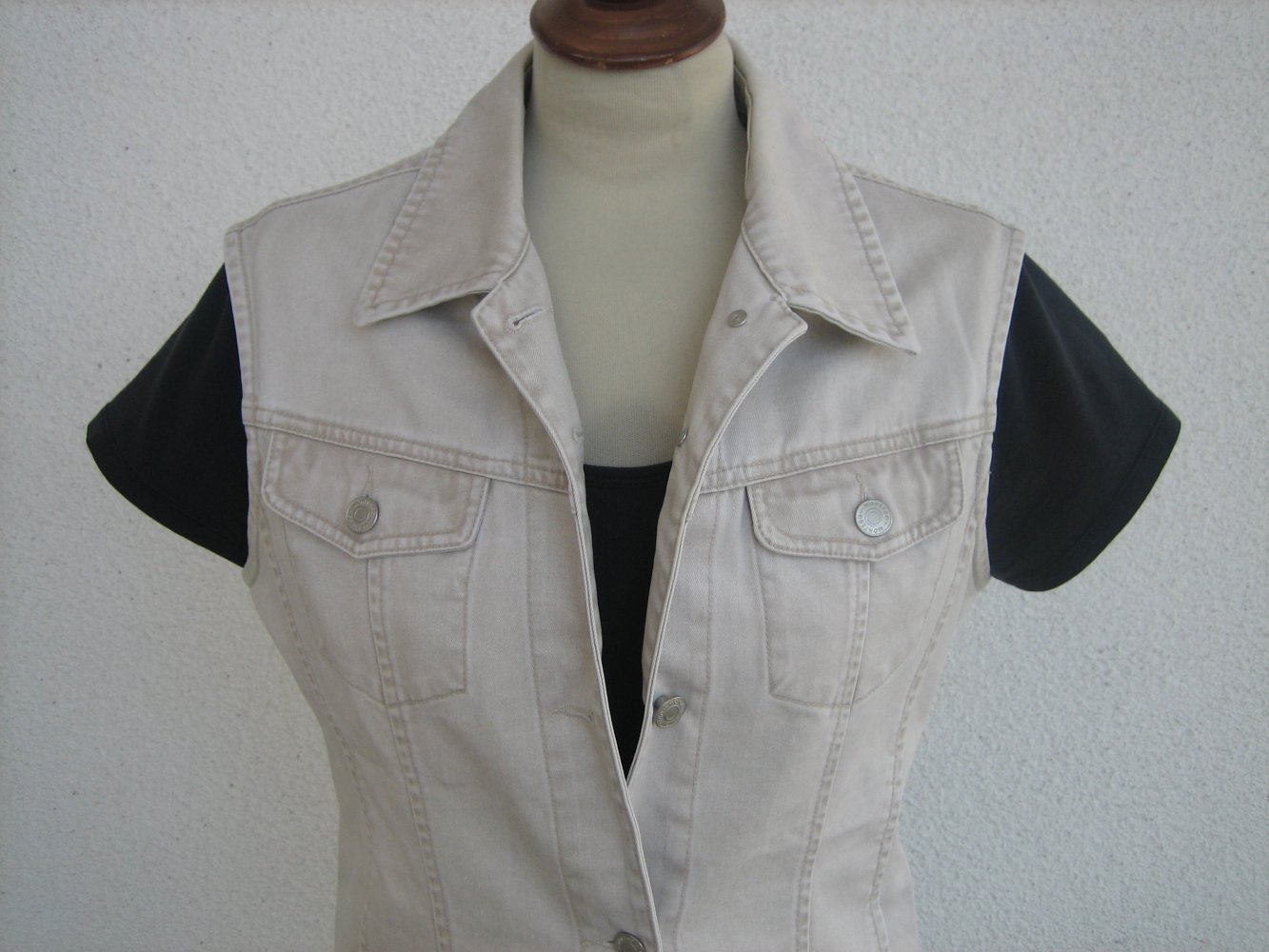 Sportl.-lässige Jeans-Weste Gr. 42, NEU! - vielseitiges, edles Kombi-Teil!