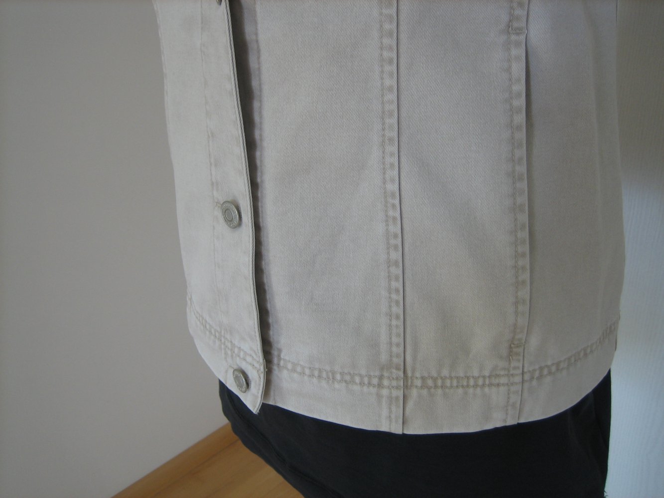 Sportl.-lässige Jeans-Weste Gr. 42, NEU! - vielseitiges, edles Kombi-Teil!