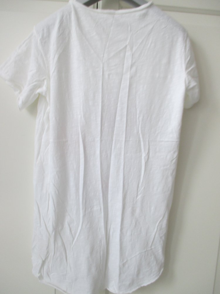 Made in Italy, weißes T- Shirt mit Paillettenschmetterlingen, Gr. S