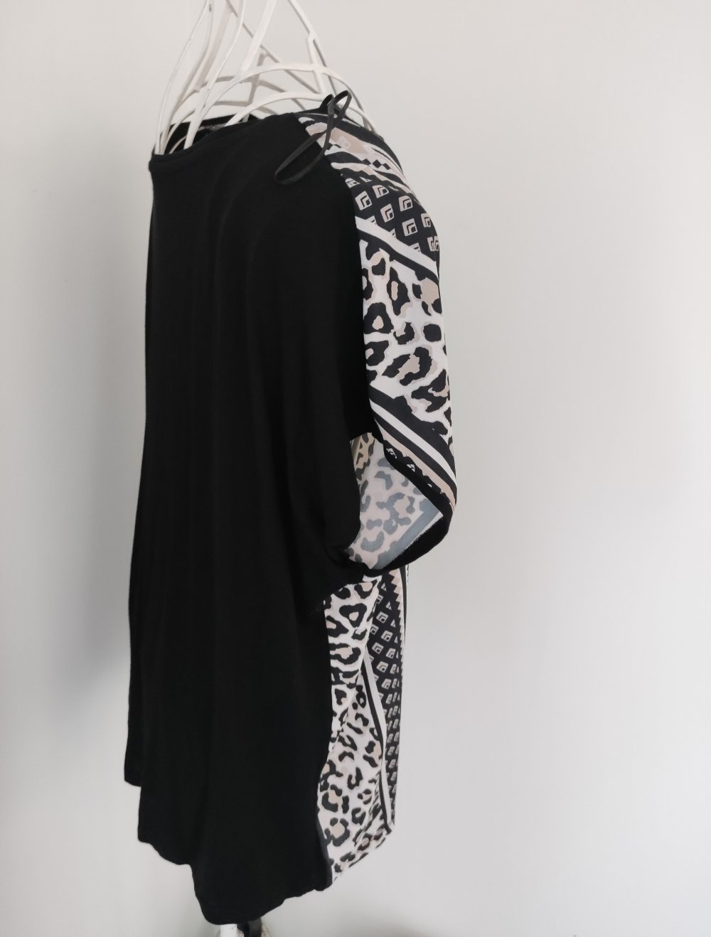 Leo-Print Shirt Canda 46