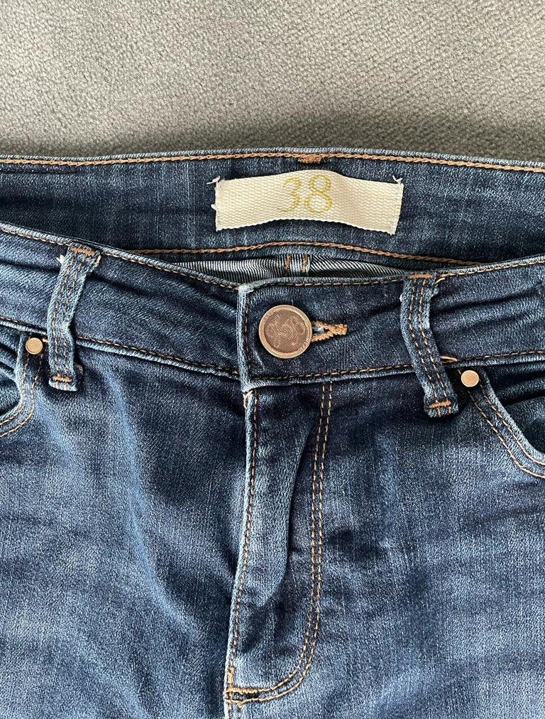 Zara Basic Jeans 38