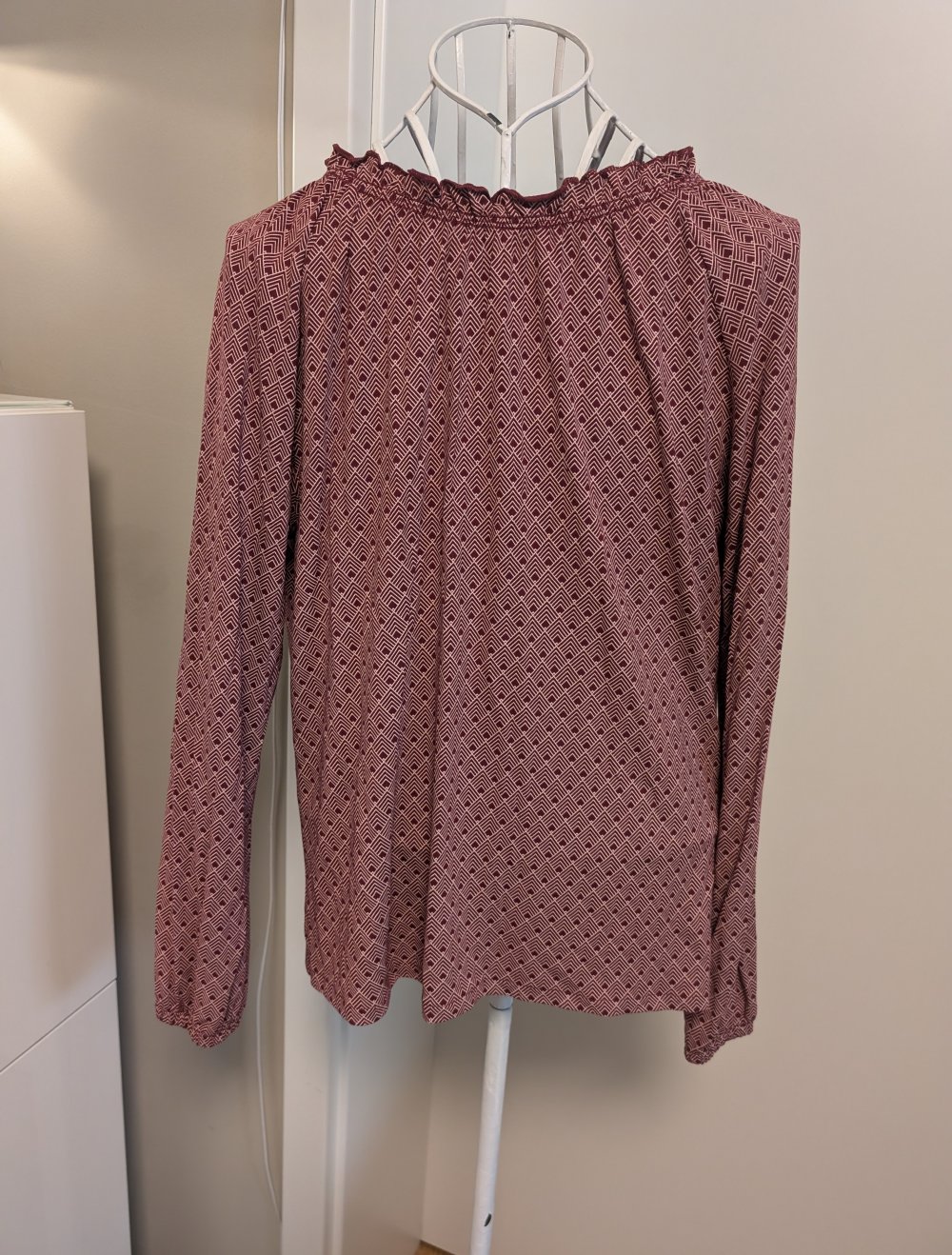 rotes Musterlongsleeve Tchibo 36 38