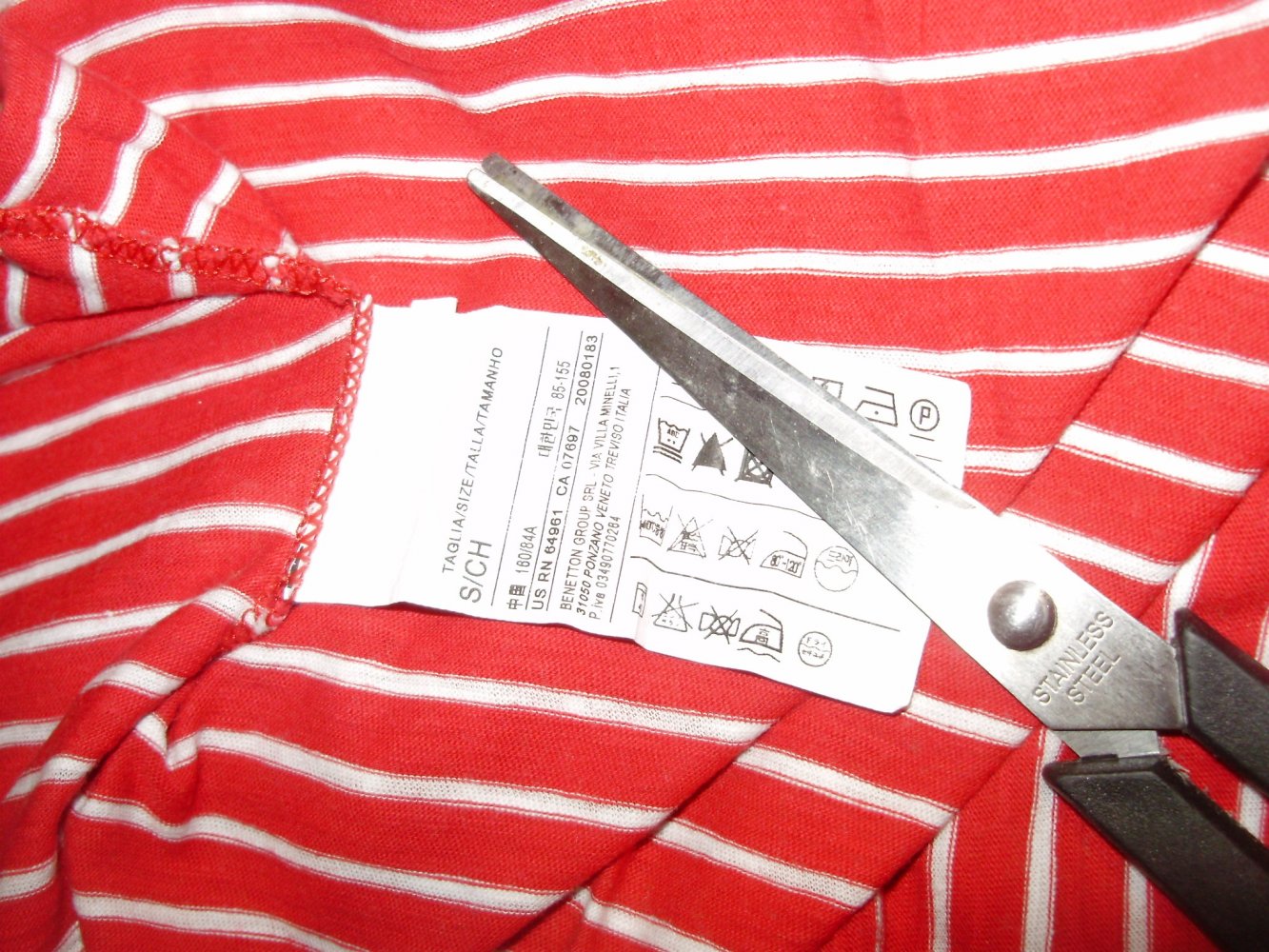 benetton Shirt rot-weiße Streifen S passend