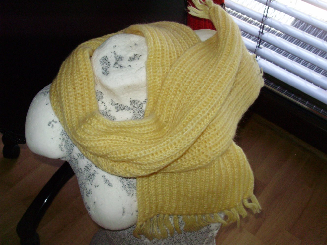 Schal Vintage gelb superweich gestrickt