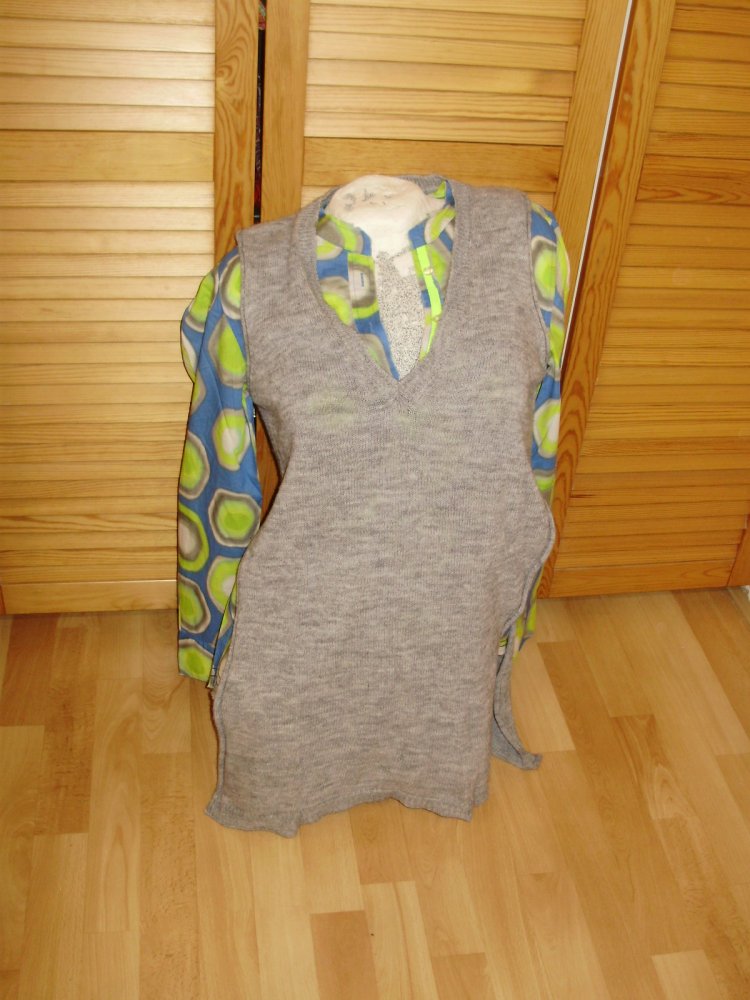 Rich & Royal Pullunder grau ausgefallen Wolle / Alpaka S