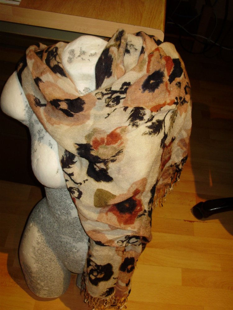 Schal kuschelig weich groß pastellfarben