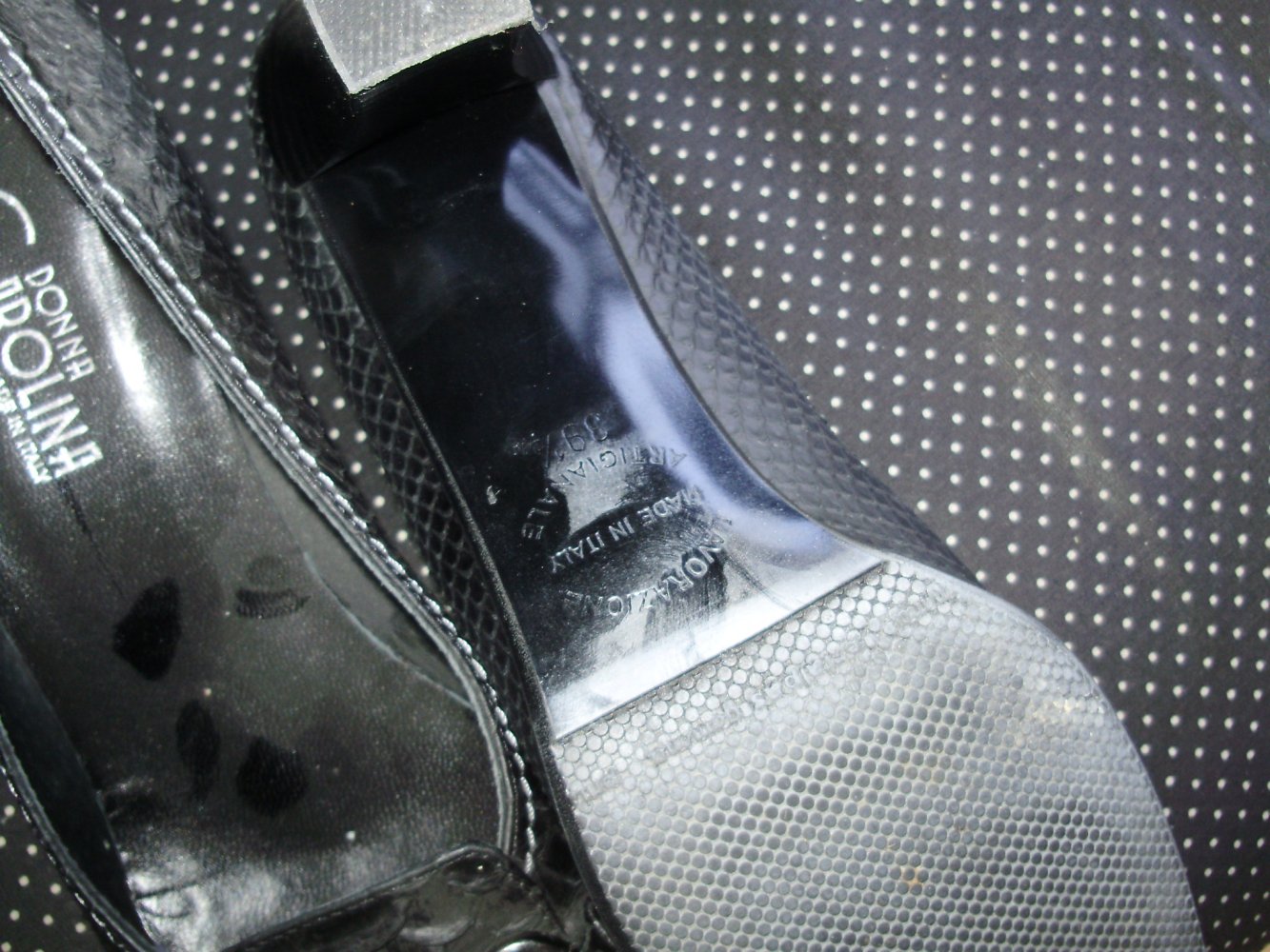 Van der Laan Pumps schwarz leichter Plateau Gr 39 NEU