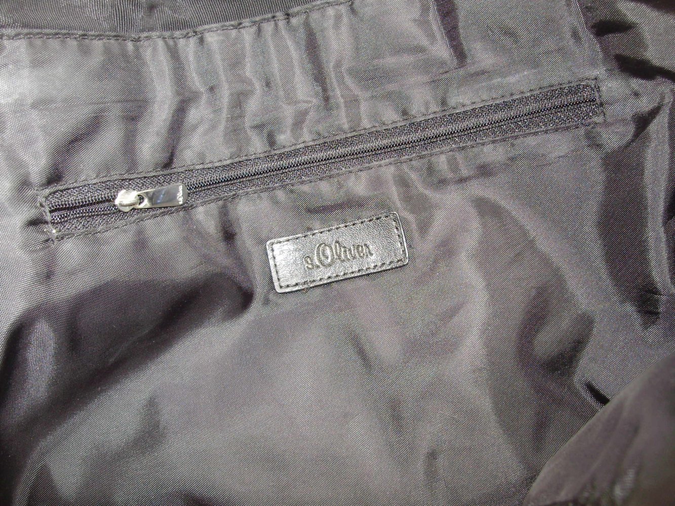 s. oliver Tasche wie kleine Aktentasche schwarz wie neu