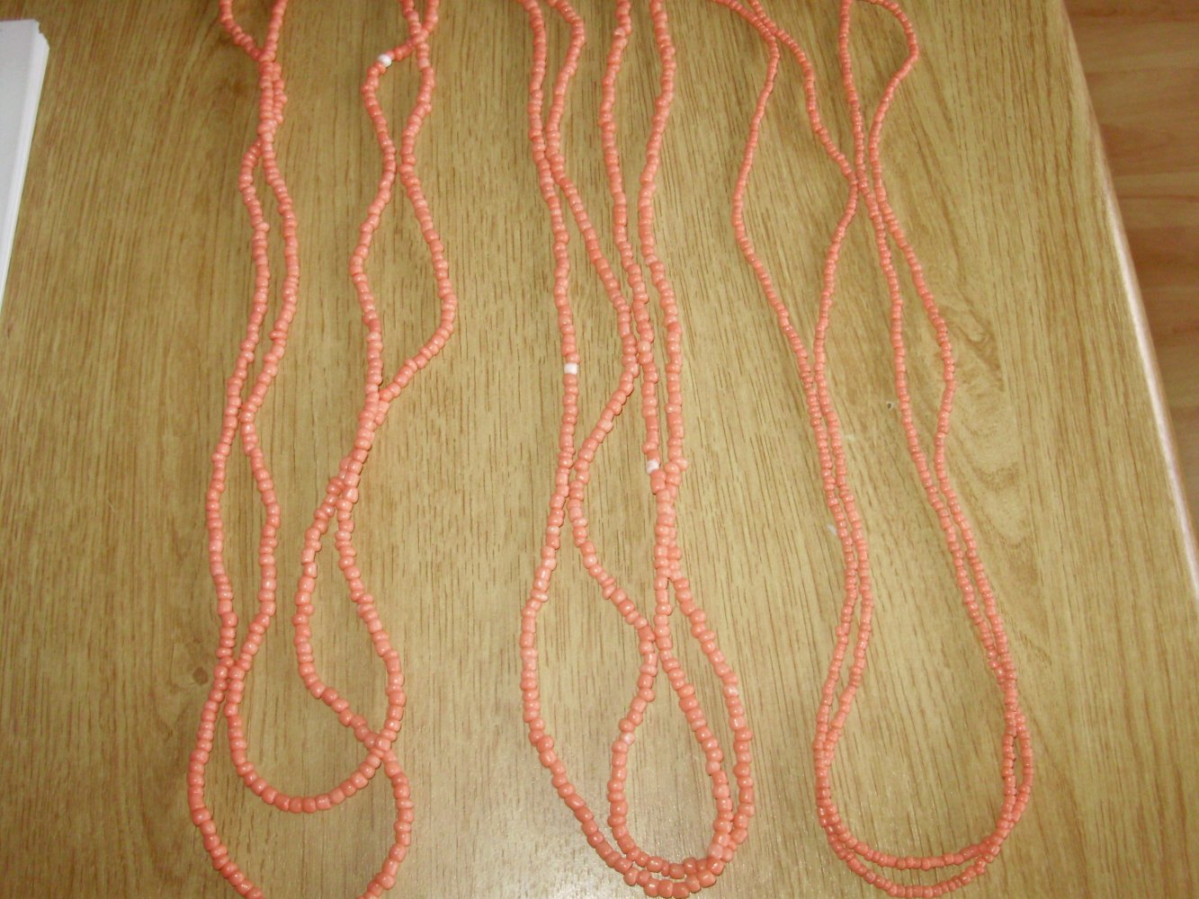 Ketten 3 x rosefarben 136 cm