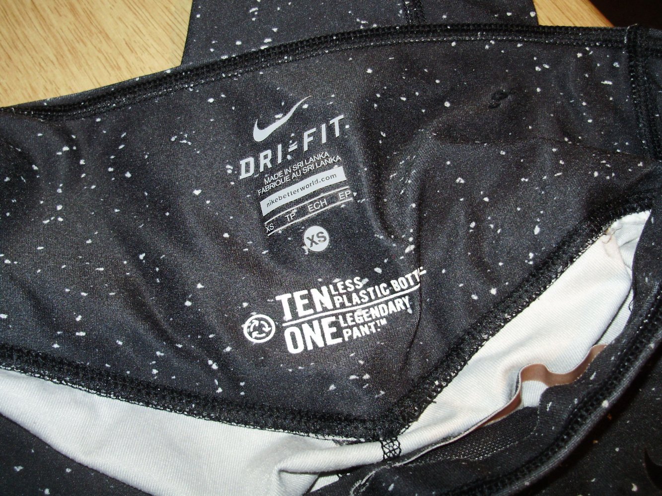 nike drifit Leggings 7/8 Länge schwarz bunt XS wie neu