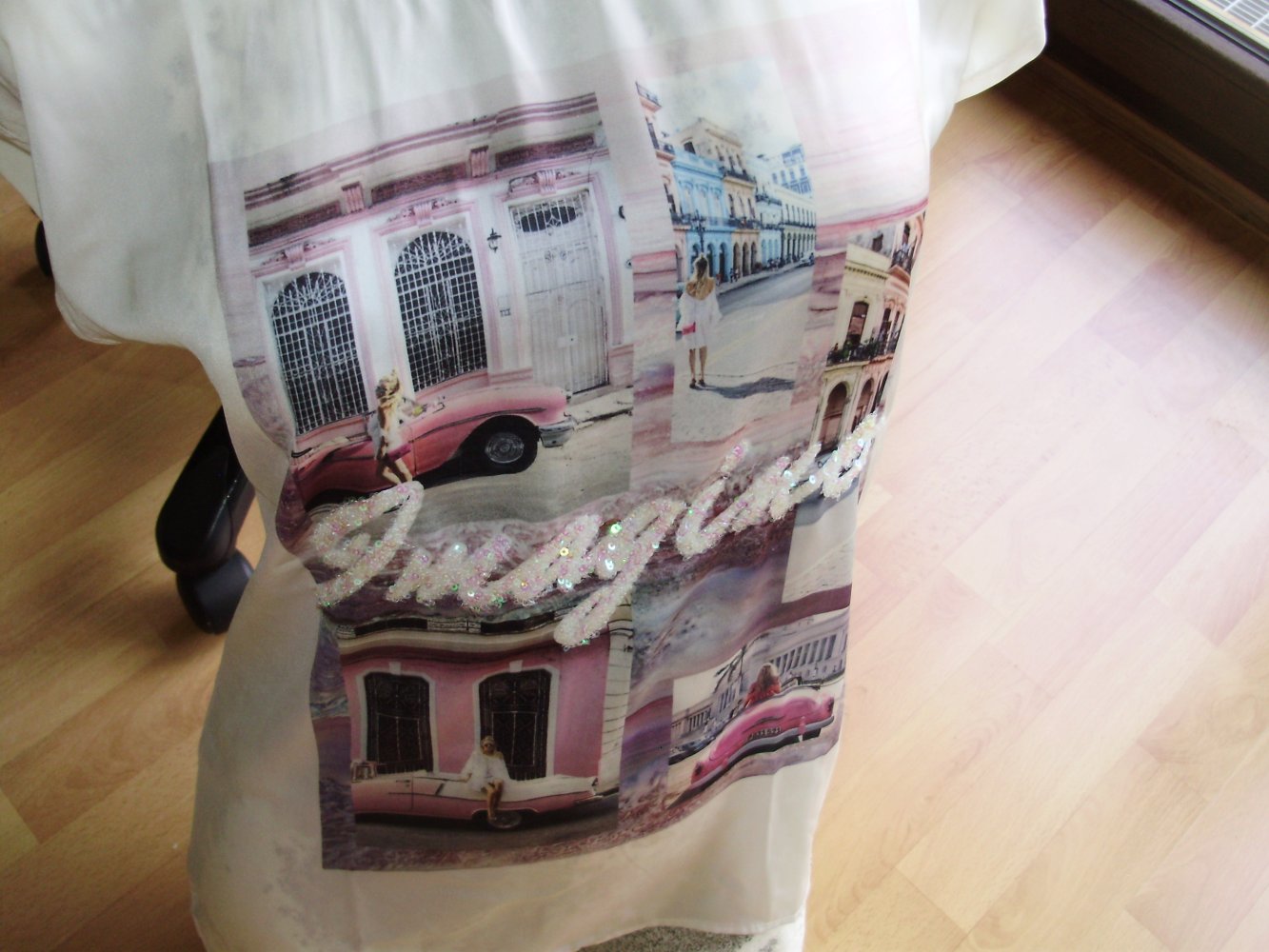 Key Largo Shirt creme/ bunt Paillettenschrift S