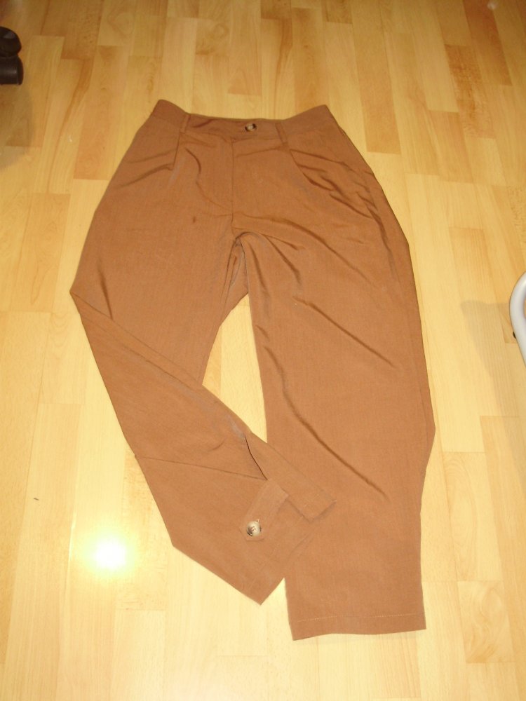 Hose Bundfalten braun S