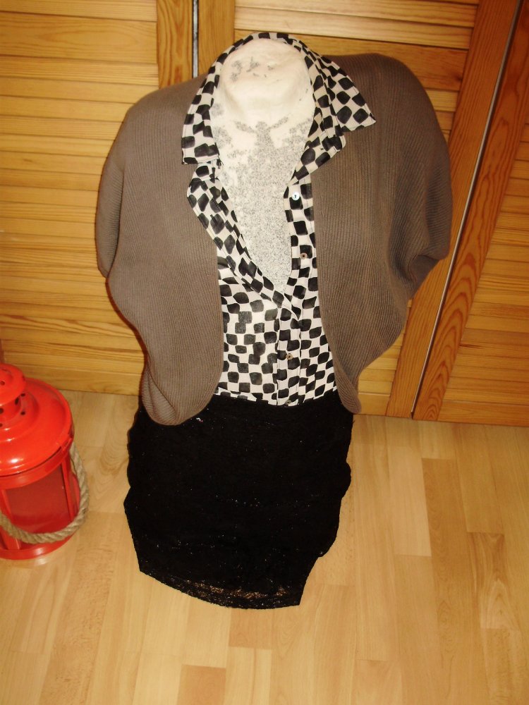 Outfit 1: Public Cardigan+ H&M Blusentop+ H&M Rock S