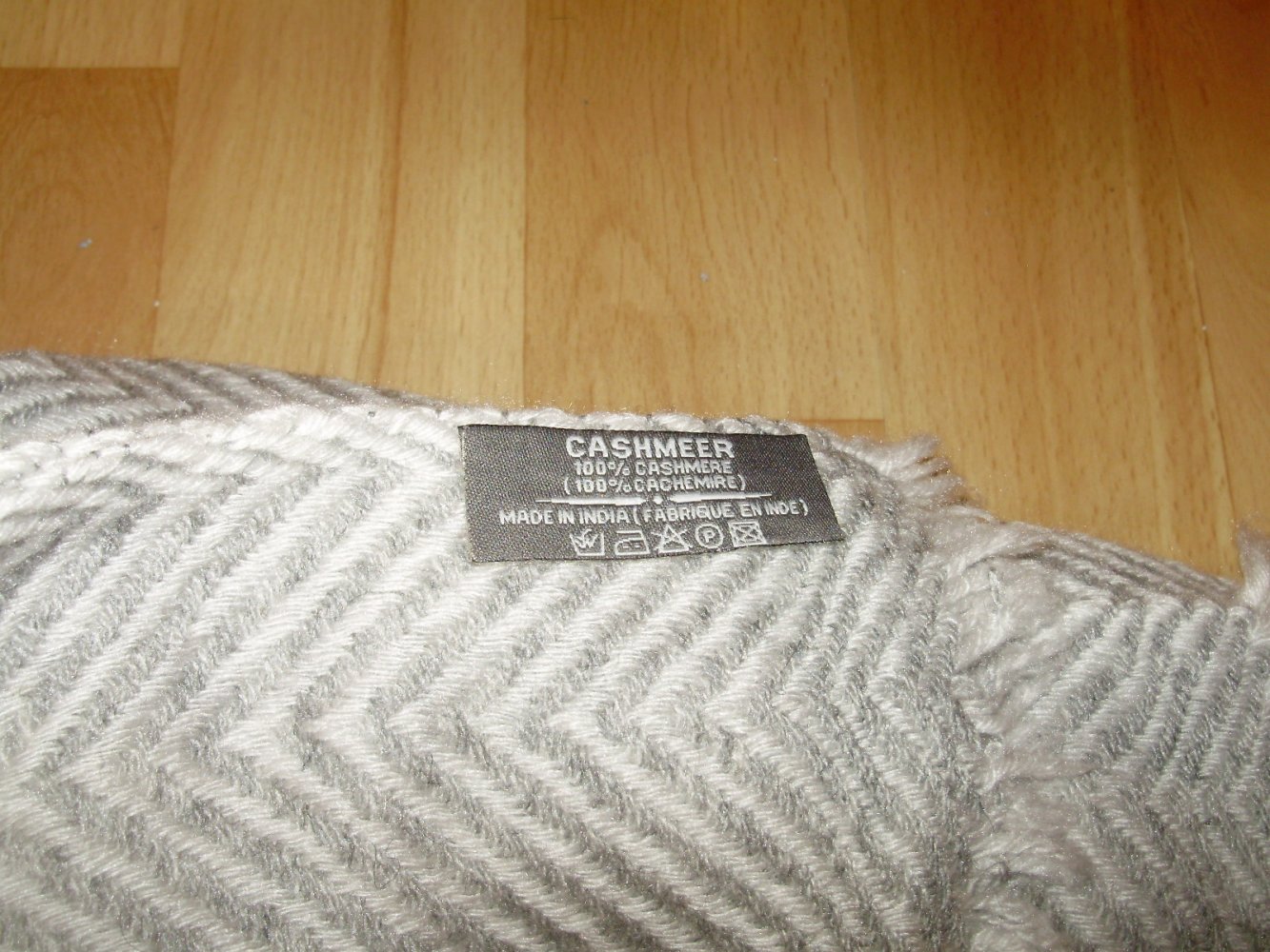 Kaschmir Schal weich groß beige grau wie neu