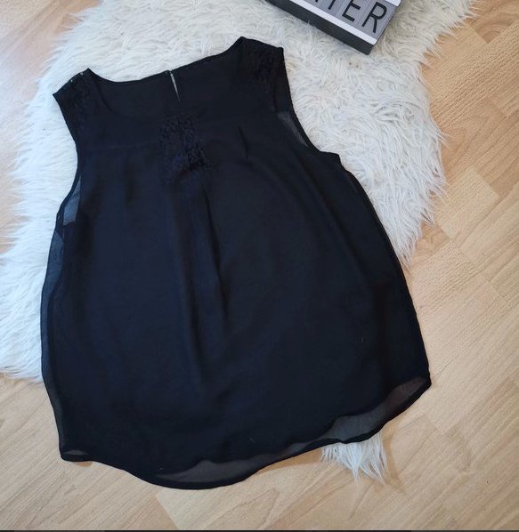 Schwarzes top / Bluse