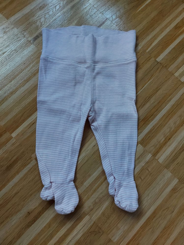 rosa-weiß gestreifte Babyhose mit breitem Bund und Füßchen, Gr. 62
