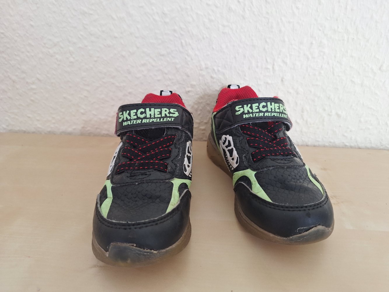 Turnschuhe Dinosaurier von Skechers, Gr. 24 Leuchtschuhe Sneaker S Lights: Illumi-Brights - Dino-Glo