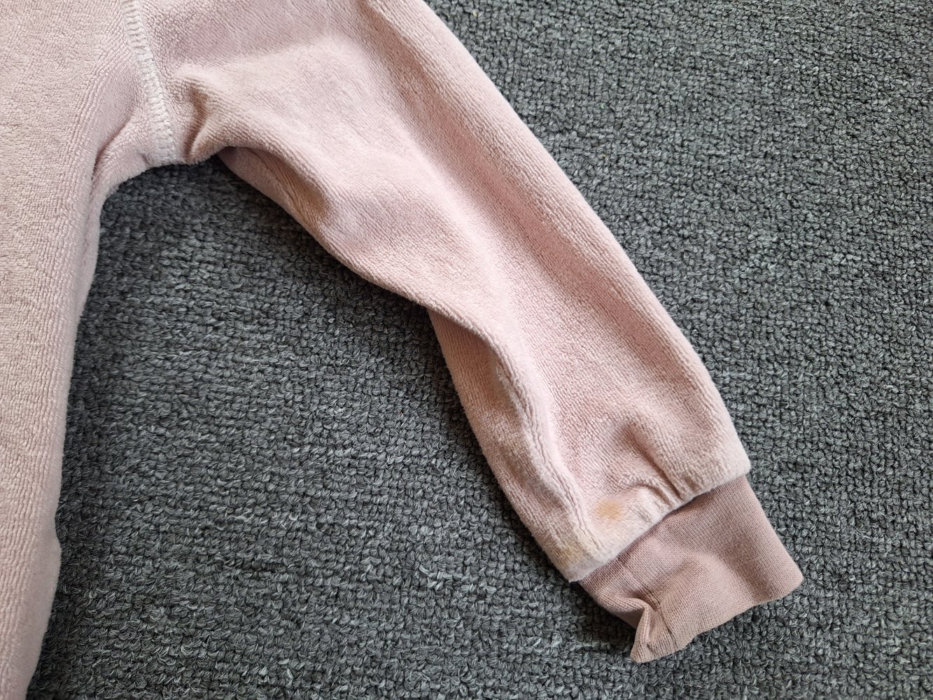 rosa Kapuzenjacke Gr. 86/92 mit Hasenohren some bunny loves you