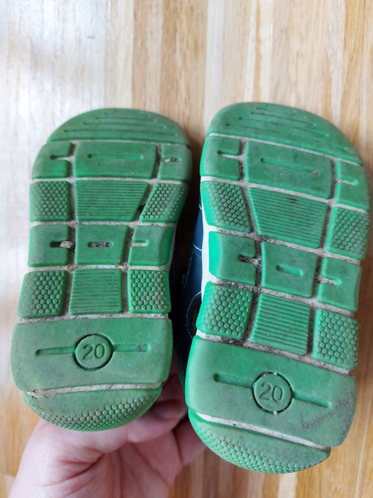 superschöne blaue Esprit-Kindersandalen Gr. 20