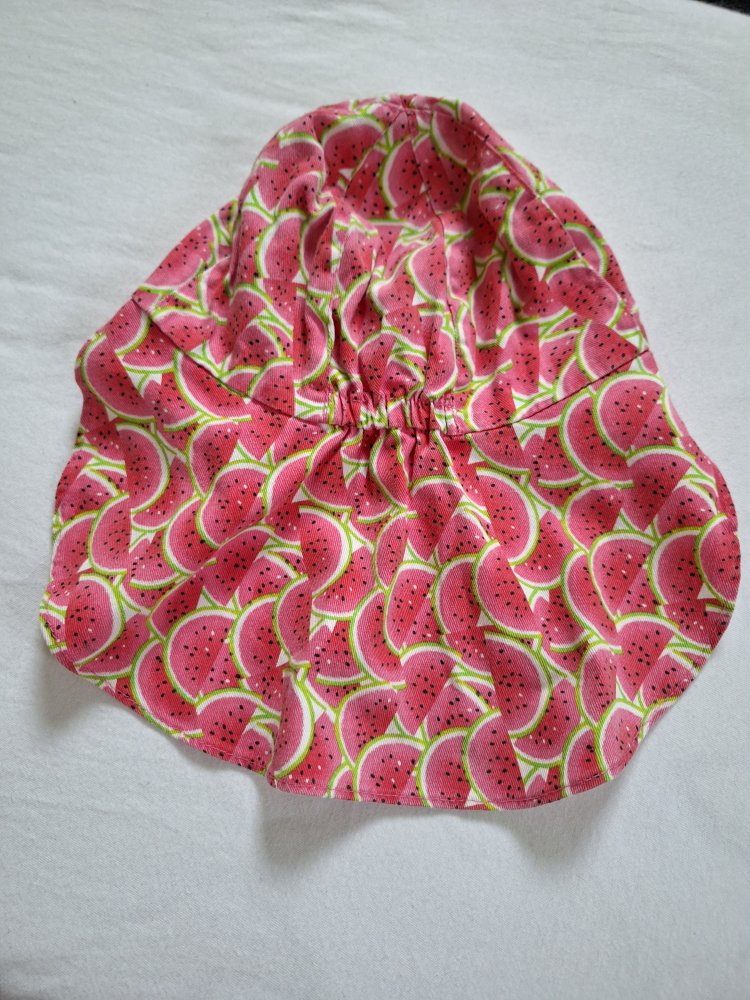 niedlicher Sommerhut mit Melonen für Babys mit Nackenkrempe, Gr. 50/51