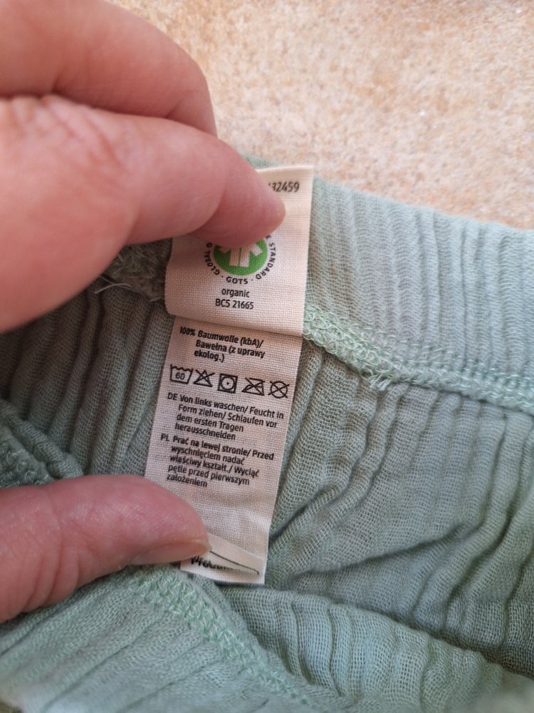 2-teiliges Musselinset: Wickeljacke und kurze Hose Gr. 86/92