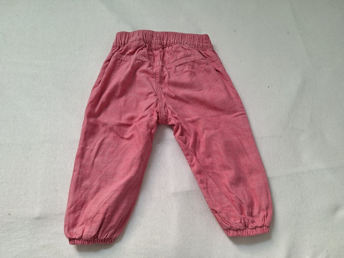 Pinke Hose mit Herzen, Gr. 80
