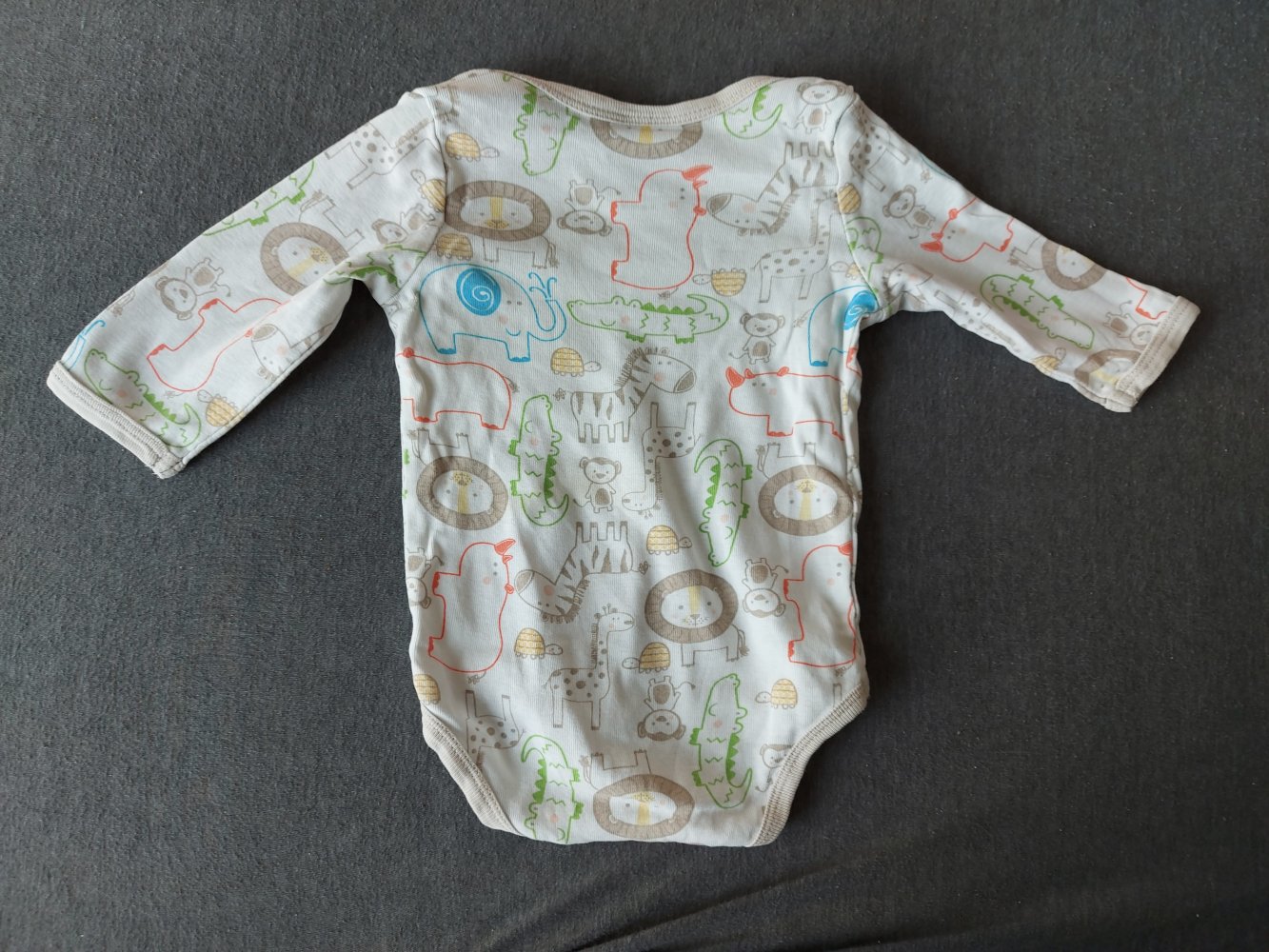 Langärmliger Badybody mit Tiermotiven (Dschungel/Safari) Gr. 62/68