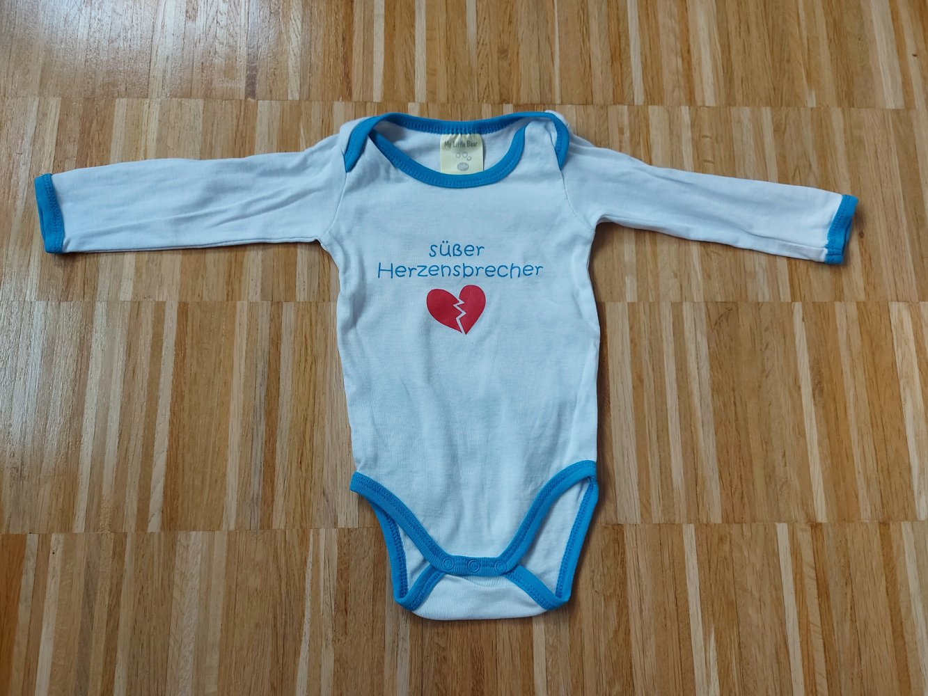 weiß-blauer Langarmbody Süßer Herzensbrecher, Gr. 62/68