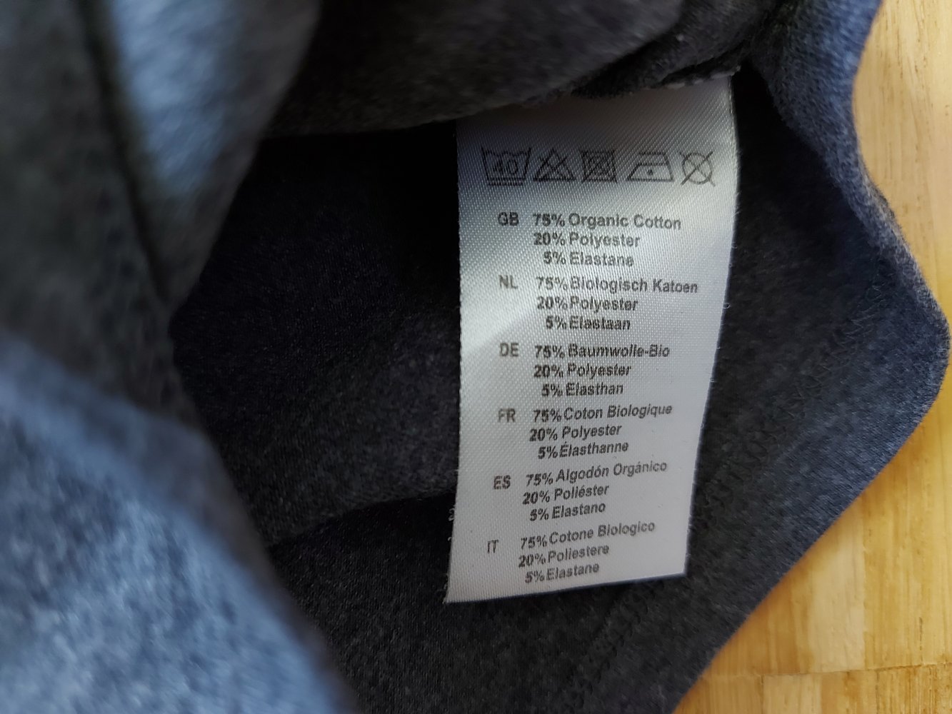 langärmliger dunkelgrauer Babypullover Gr. 62 Longsleeve / Shirt unisex / geschlechtsneutral