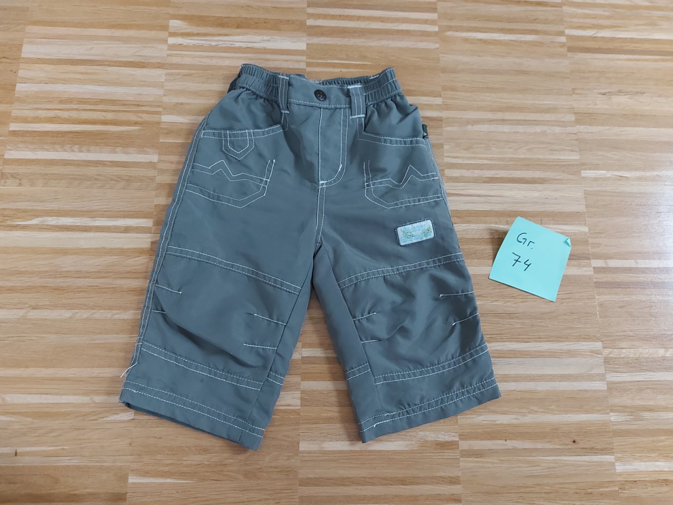 khakifarbene Babyhose im Cargo-Style, Gr. 74 (6-9 Monate)