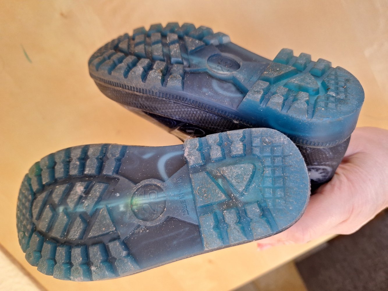 Dunkelblaue Lightning McQueen Gummistiefel Gr. 25 Blinkstiefel