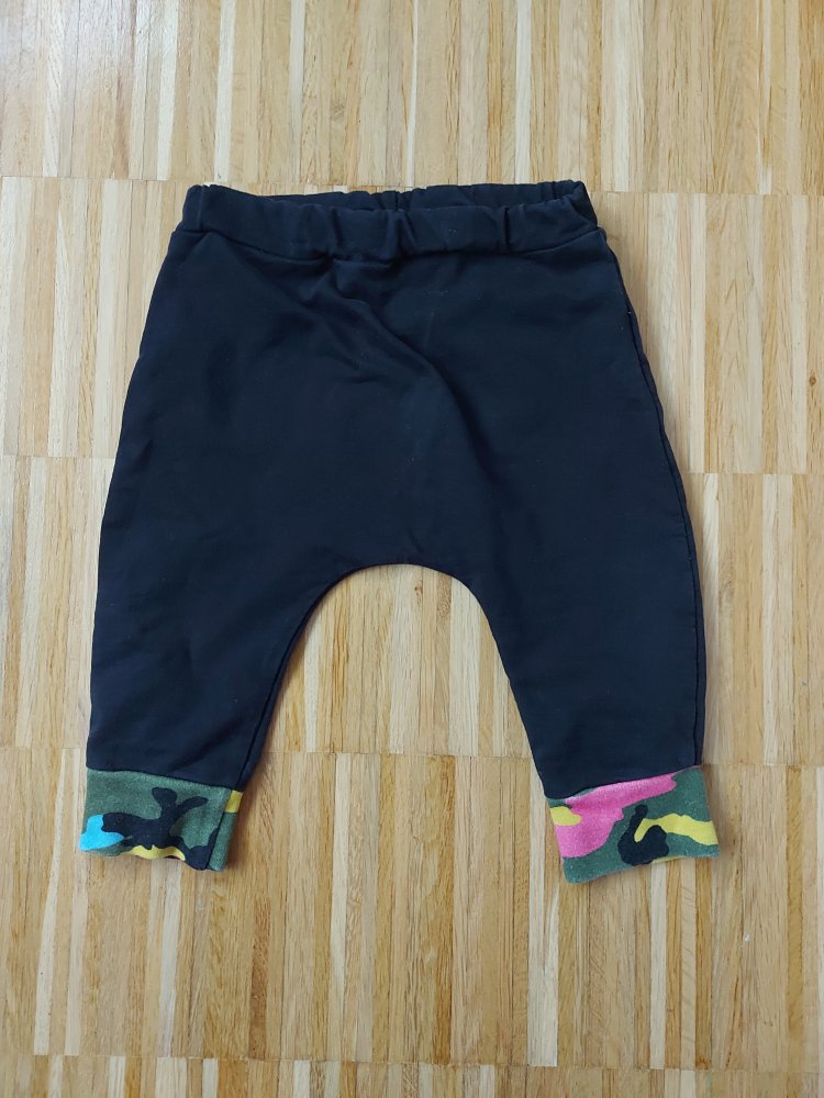 schwarze Babyhose / Leggings, ca. Gr. 74/80 unisex