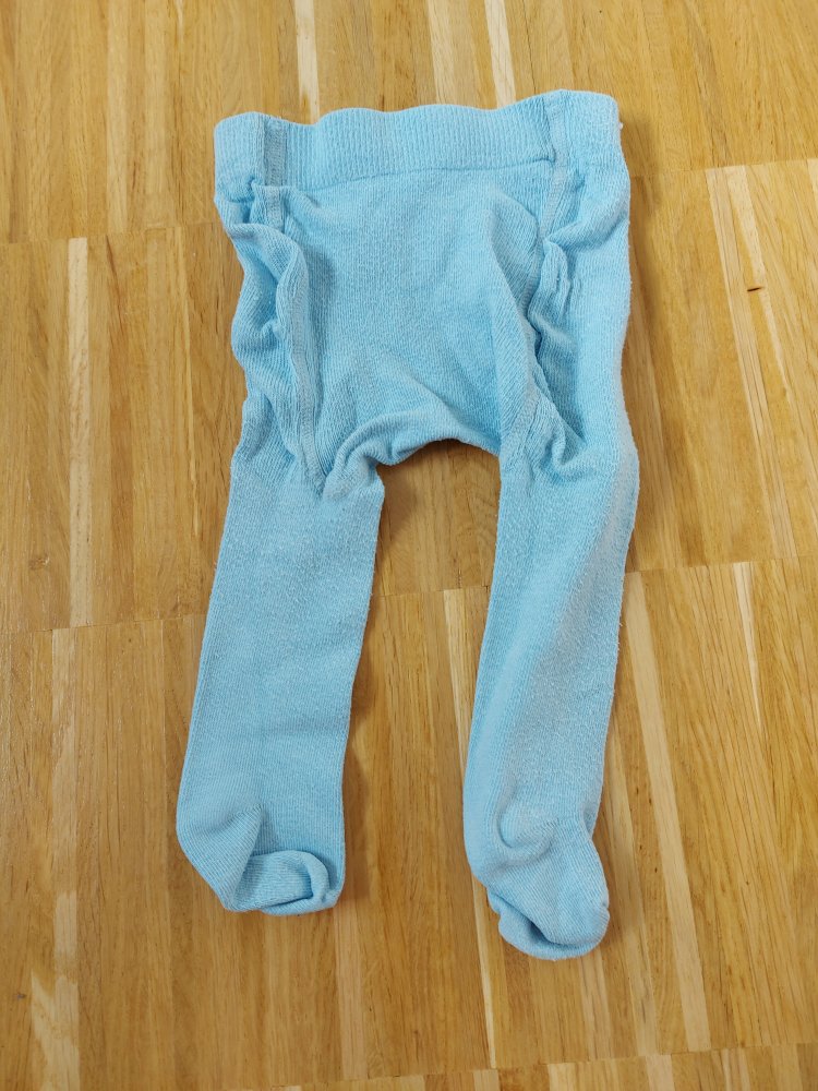 hellblaue Babystrumpfhose Gr. 50-56