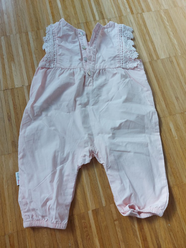 zartrosa Babystrampler / Jumper mit langer Hose Gr. 62/68