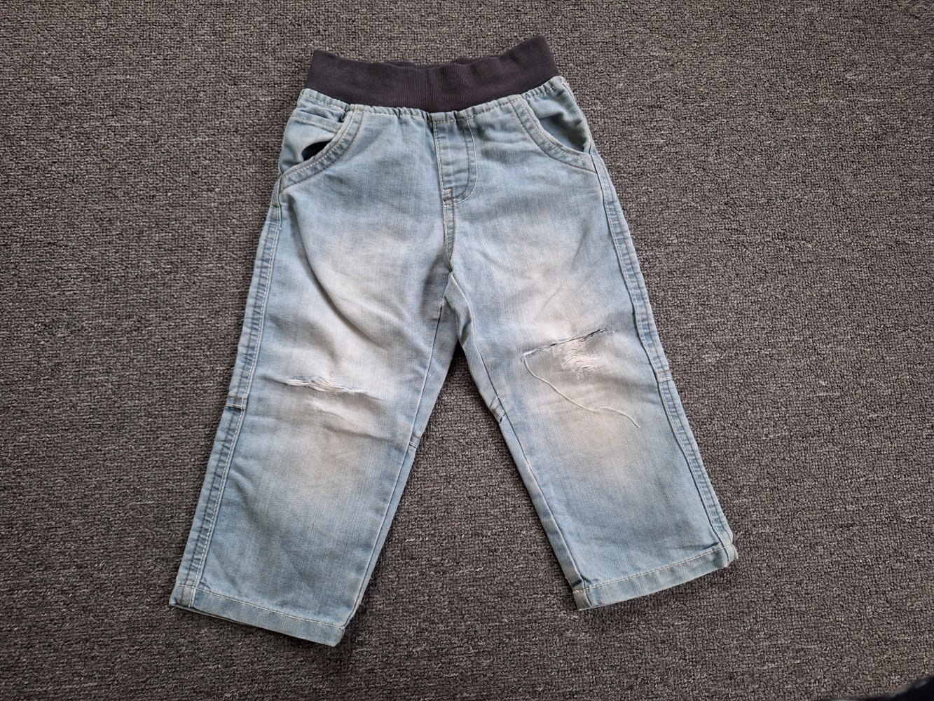 Ripped Jeans, Gr. 86