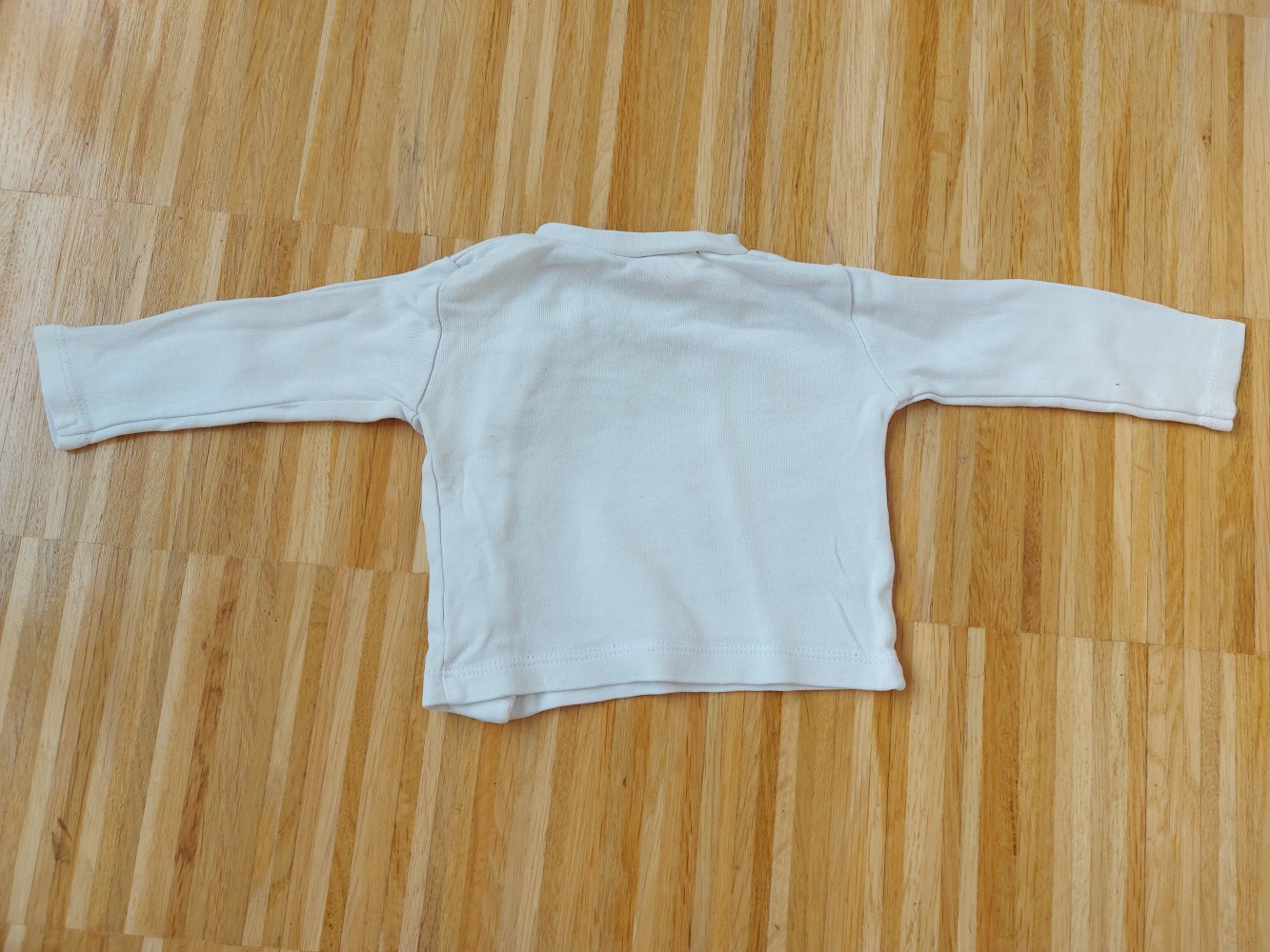 Weißes Erstlingsjäckchen / Baumwolljäckchen Gr. 56