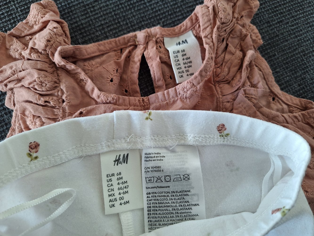 Niedliches Blümchenset, 2-teilig: Hose und Rüschenshirt Gr. 68