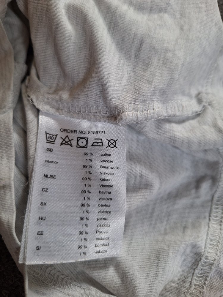 grauer Langarmpullover Gr. 92 