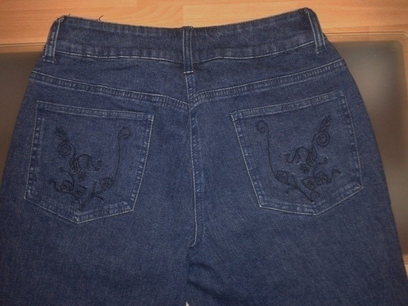 Sehr schöne blaue Jeans mit hohem Bund Gr. 19 Wie Neu!