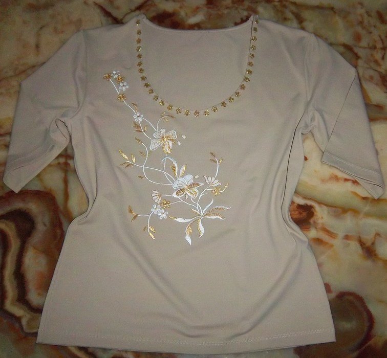 Sehr hübsches T- Shirt