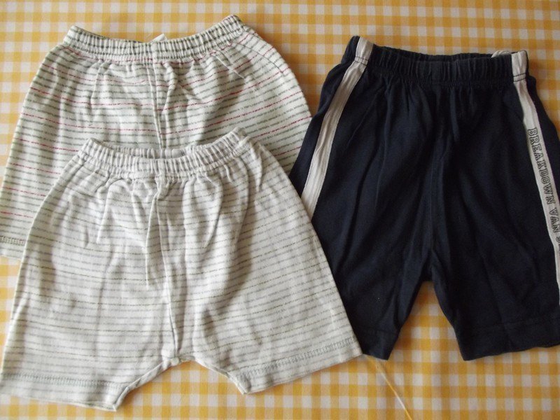 Sehr schöne kurze Hosen